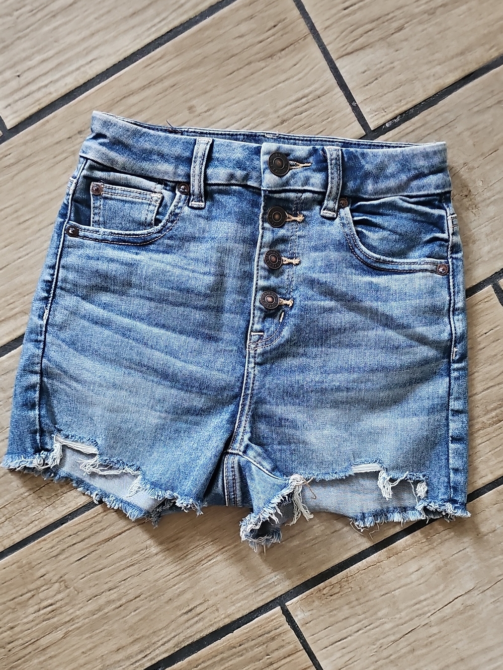 American Eagle Next Level Stretch Curvy High Rise Shortie Denim Shorts Size 0